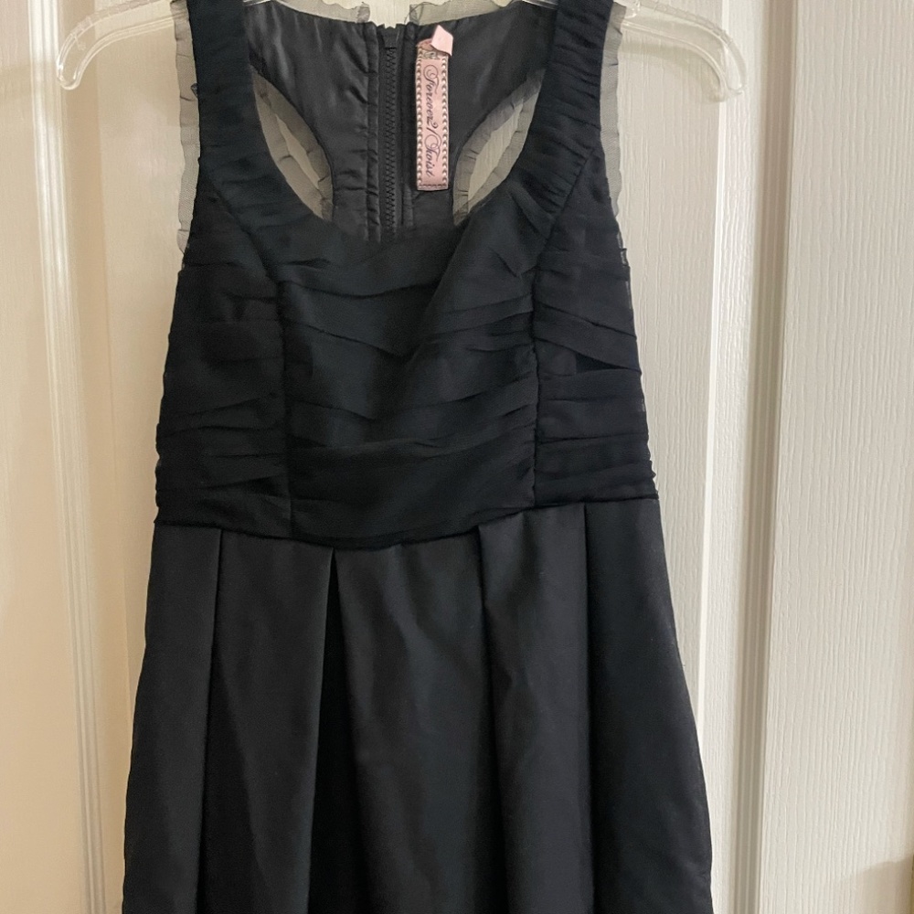 Black party dress with pockets